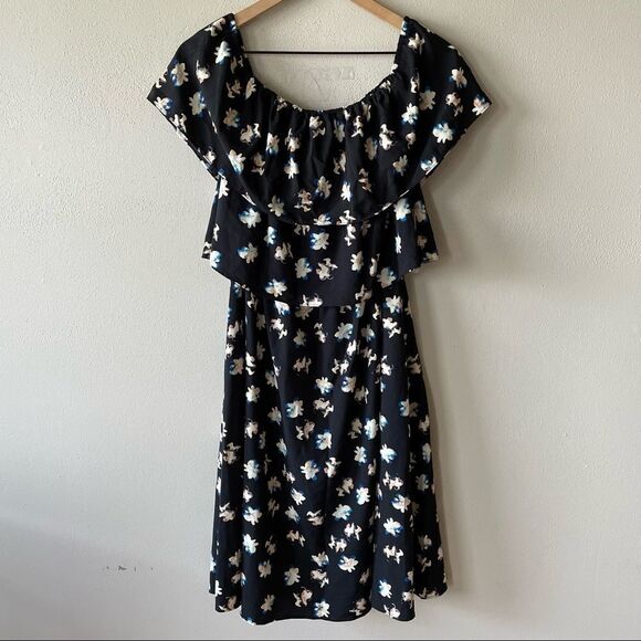 NWT Cooper and Ella Black Off The Shoulder Popcorn Dress - Size: Small - Picture 2 of 12